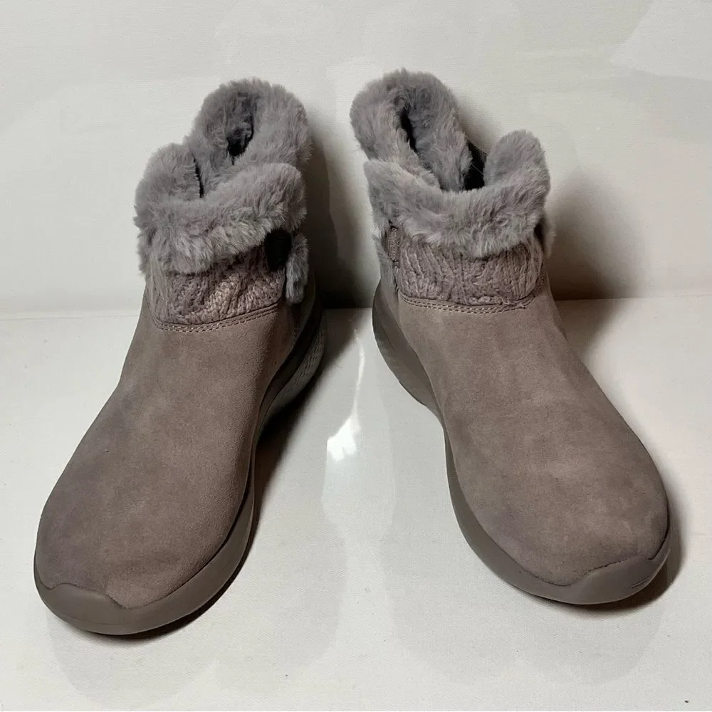 Skechers On-the-GO City Winter Gleam Water Repellent Suede Ankle Boots